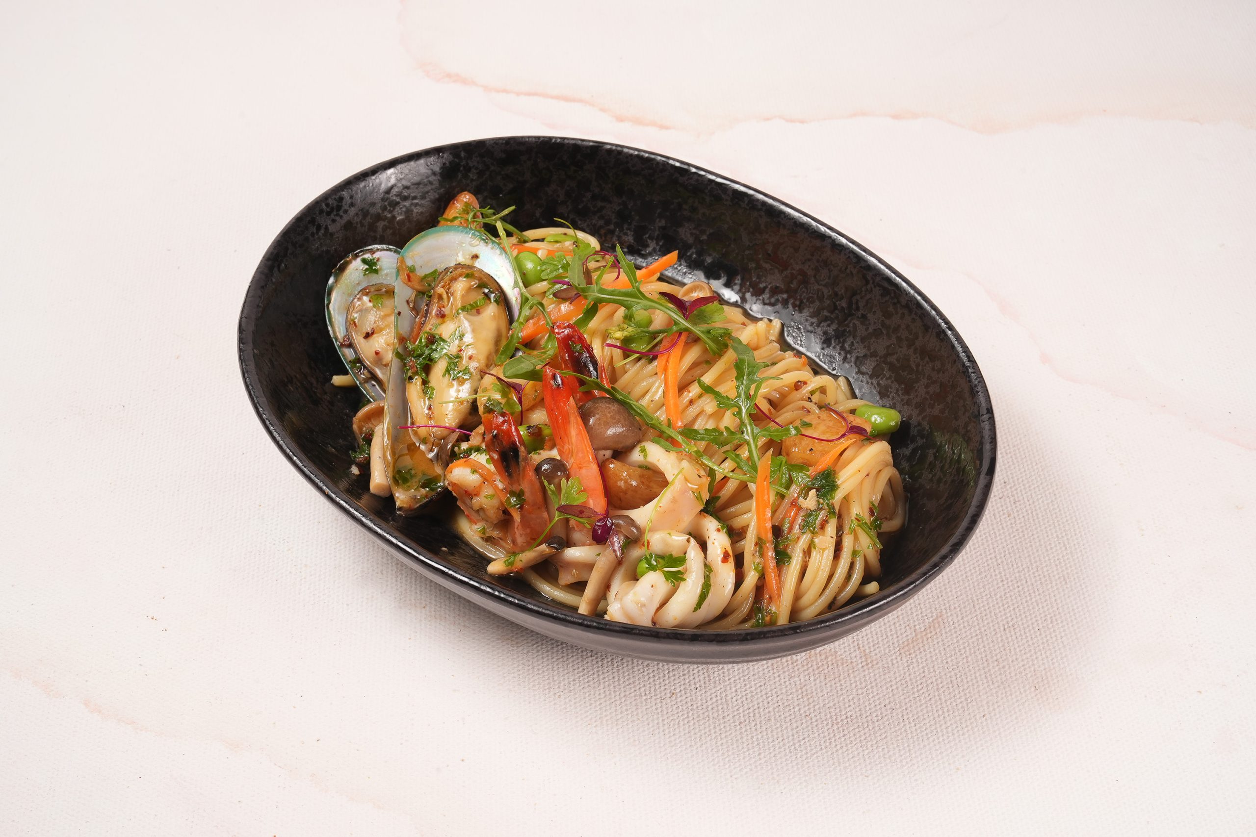 Seafood Aglio E Olio